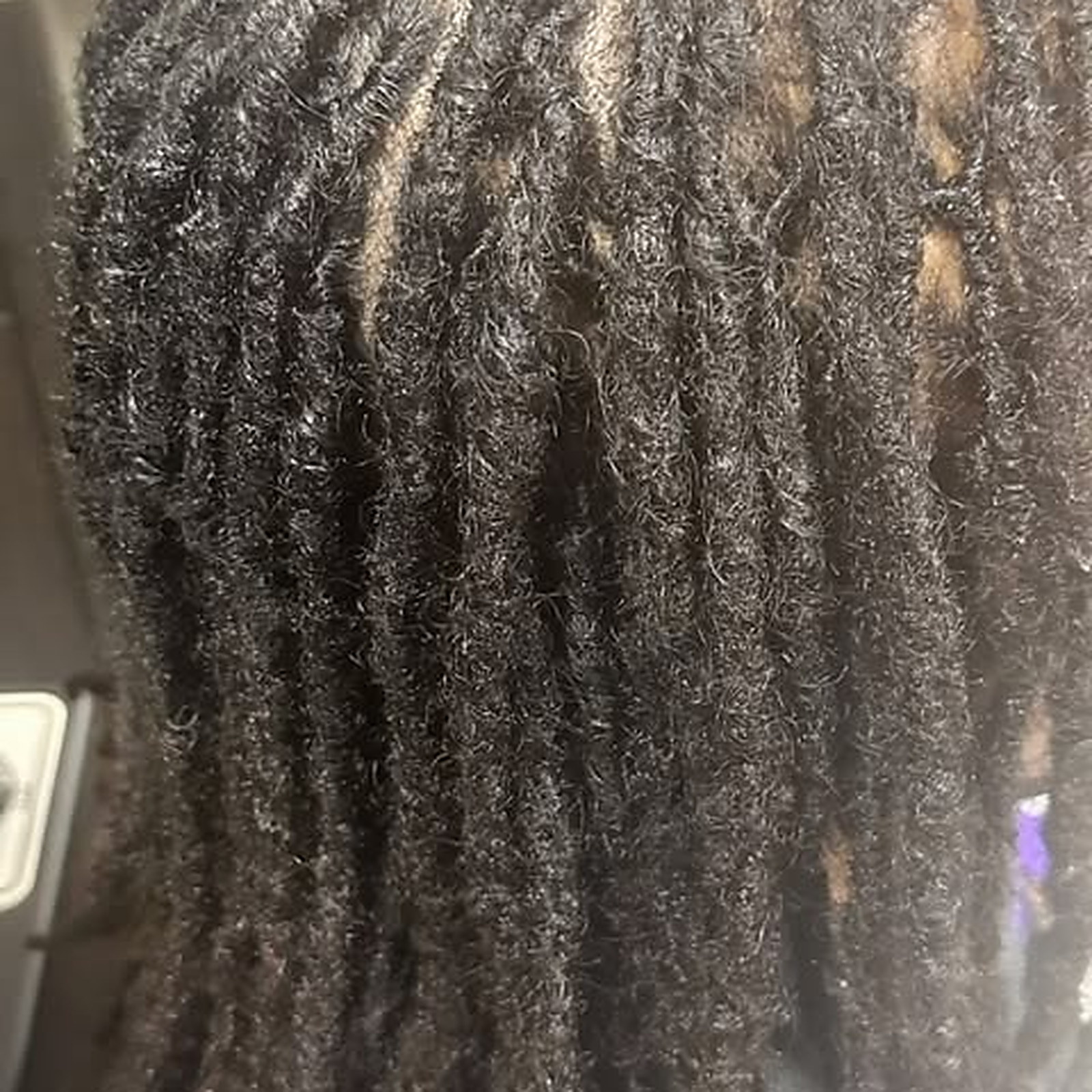 Three years of locs — Consistent retwists, healthy from roots to ends